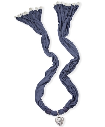 Pendant Scarf