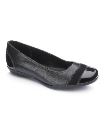 Viva La Diva Patent Trim Shoes E Fit