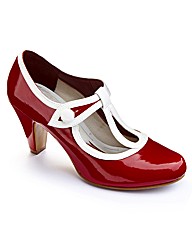 Heavenly Soles Button Bar Shoes E Fit