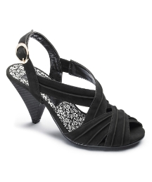 Viva La Diva Pleated Sandal E Fit