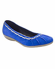 Sole Diva Stitched Ballerina Pumps EEE