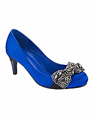 Viva La Diva Court Shoes E Fit