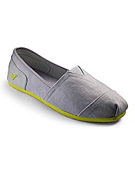 Voi Slip On Pumps