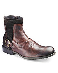Base Buckle Boots