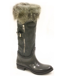 Petal Dolls Fur Boots