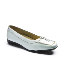 MULTIfit Slip-on Shoes E/EE Fit