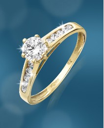 9 Carat Yellow Gold Cubic Zirconia Ring