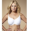 Naturally Close Underwired Sports Bra
