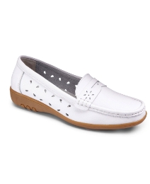 Lifestyle by Cushion Walk Loafer EEE Fit