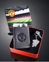Football Wallet And Keyring Gift Tin