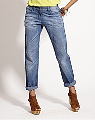 Tapered Boyfriend Jeans