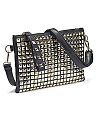 Stud Detail Clutch