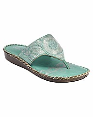 Sole Diva Beaded Toe-Post Sandals E Fit