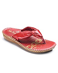 Sole Diva Toe-Post Sandals E