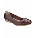 Sole Diva Cross Over Ballerina Pumps E