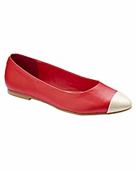Jeffrey & Paula Flat Pointy Pump EEE Fit