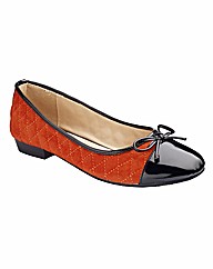 Natures Own Quilted Ballerina Pumps E