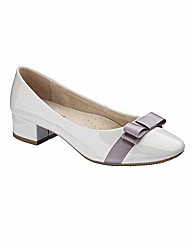 Natures Own Bow Shoes E Fit