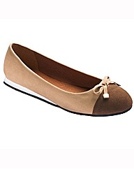 Simply Be Toe Cap Ballerina Pumps EEE