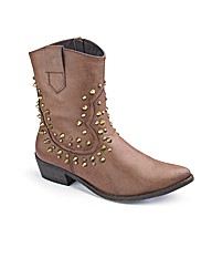 Studded Boots D Fit