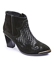 Woven Boots EEE Fit