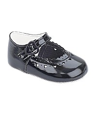 Early Days Velcro Bar Pram Shoes