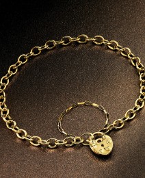 9 Carat Gold Padlock Bracelet