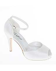 Perfect Kirsten Platform Sandal