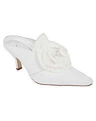Perfect Valerie Vintage Step in Mule