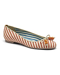 J Shoes Amarante Ballerina Pumps