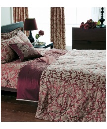 V&A Passion Flower Range Quilted Throw