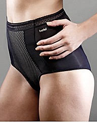 Berlei Beauty Smooth Light Control Brief