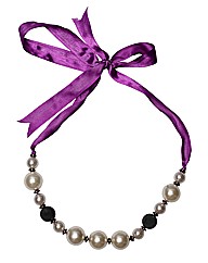 Fresh Cargo Small Pearl Necklace