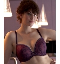 Wonderbra Lace and Velvet Bra