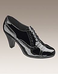 Heavenly Soles Lace Up Brogue Shoes EEE