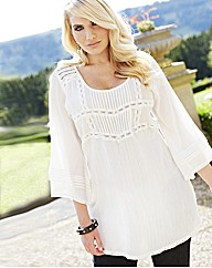 Changes Boutique Lace Trim Tunic Blouse