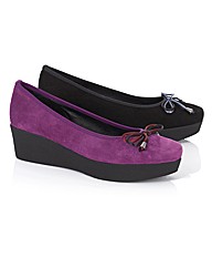 Riva Suede Flatform Wedge Pumps