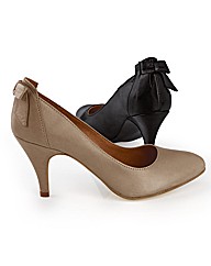 Marta Jonsson Bow Detail Court Shoes