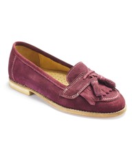 Emotion Fringe Loafers E Fit