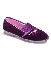 Free-Step Elasticated Slippers EEE Fit