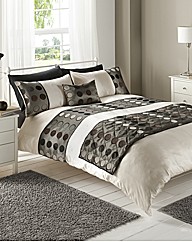 Neuville Emblellished Duvet Cover Set