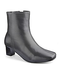 The Shoe Tailor Ankle Boot E Fit
