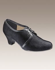 Viva La Diva Lace Up Shoe D Fit