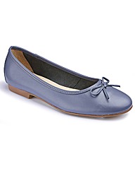 The Shoe Tailor Bow Shoes EEE Fit