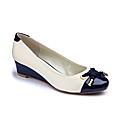 Lotus Shoes E Fit
