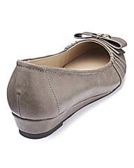 Nature's Own Low Wedge Shoes E Fit Nature's Own Low Wedge Shoes E Fit