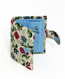 Small Needle Book