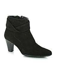 Daniel Salis Boot