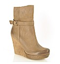 Daniel Encourage Boot