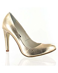 Marta Jonsson gold leather court